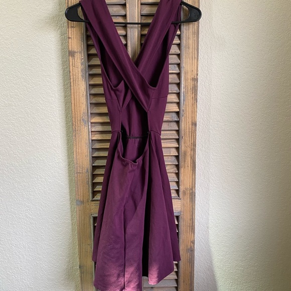 Lulus - Picture 2 of 3